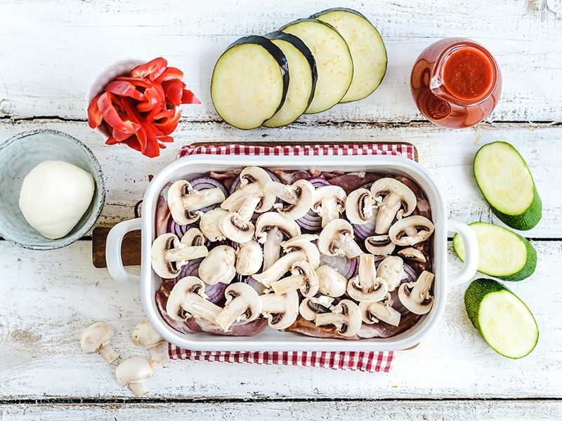 Karkówka z cukinią i papryką